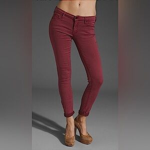 MOTHER The Looker‎ Pop Velvety Skinny Trouser Jean in Raspberry, Size 27